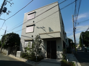 カーサ・ローツェ 201号-1