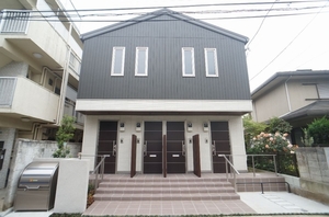 カーサ　コモダ