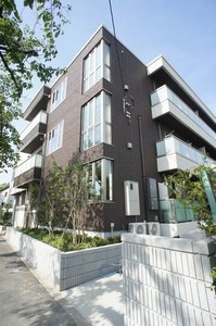 シャーメゾン六木公園