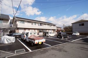 メゾン・フォンテⅢ 105号-1