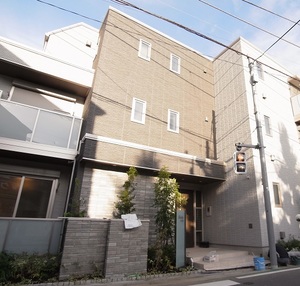 スターブル小茂根