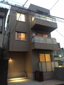 ラウレア東池袋 201号-1