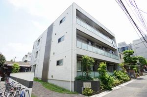 セレーナ三宿 301号-1