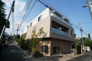 Ｇａｒｄｅｎｓ　楓 205号-1