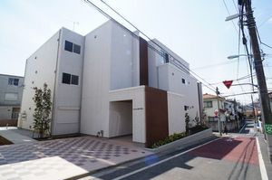 シャーメゾン武蔵野参番館 103号-1