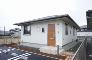 シャーメゾン　イースト