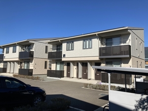 シャーメゾン津花塚　Ａ 201号-2