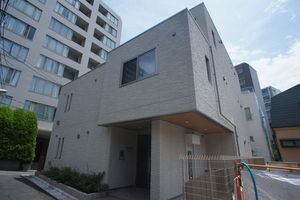 クレイドル初台 203号-1