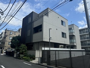 ｍａｉｓｏｎ　ｄｅ　ｃｌｏｃｈｅｔｔｅ 301号-1