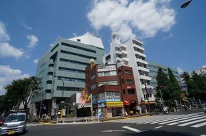 シャーメゾン成田東参番館 202号-12