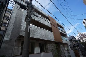 グレース・アイ