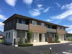 シャーメゾン富士