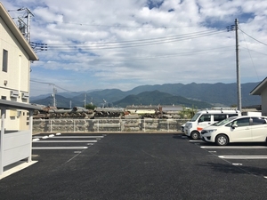 シャーメゾン ブルーム 202号-2