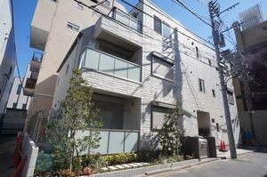 シェソワ信濃町 302号-1