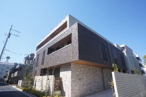 Ｓｏｌ　Ｌｅｖａｎｔｅ