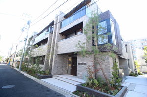 ＰＩＮＥ　ＳＴＩＧＥ梅里 306号-1