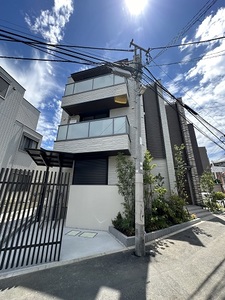 グレースヒルズ