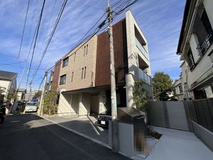 シャーメゾン広町