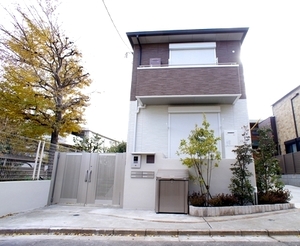 ラヴィアンローズ 202号-1