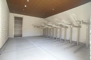 ＲＡＦＦＩＮＥ石蔵 301号-15