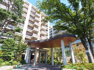 グランドメゾン狛江　２４５号室