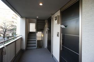 アーバンイースト 201号-14