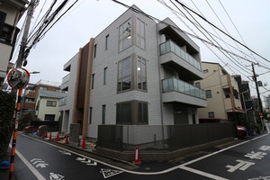 Ｃｏｍｆｏｒｚａ　Ｕｍｅｙａｓｈｉｋｉ 305号-1