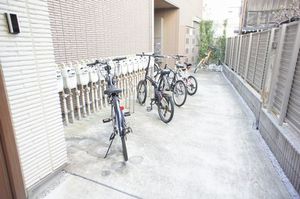 ESPRIT幸町 302号-13