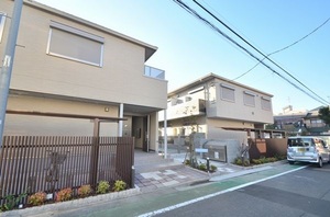 レクエル小豆沢　Ｎｏｒｔｈ　Ｃｏｕｒｔ 202号-1