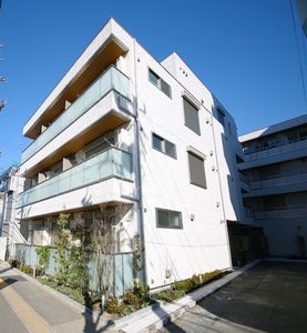 シャーメゾン　ブランシェ