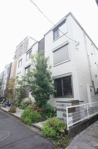 ソレイユ池袋 301号-1