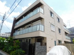 ラッキーヒルズ目白台