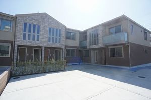 Ｃｅｎｔ－Ｌｉｖｉｅ