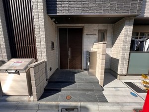 Ｓｅｒｅｎａ　Ｖｉｌｌａ 201号-3