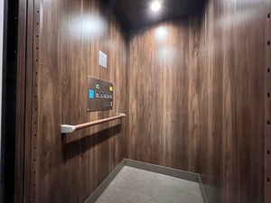 Ｃｒａｎｅ　Ｔｅｒｒａｃｅ 103号-15