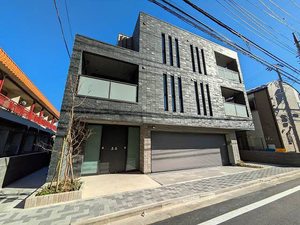 スプリング　ガーデン　テラス