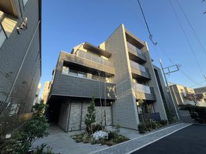 ベルタスⅣ 205号-1