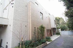 エムズ　ヴィラ　綱町