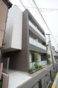 シャトレーヌツカサフルール