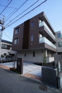 ベルニナ 301号-1