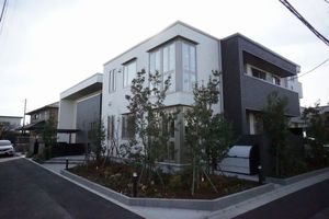 Ｓｅｒｅｎａ　Ｖｉｌｌａ 201号-1