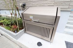 ＩＮＮＥＲ　ＴＨＯＵＧＨＴＳ 102号-15