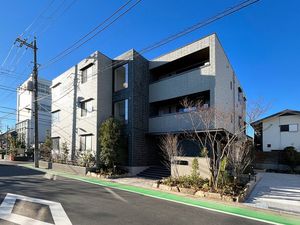 コートアルビレオ八雲