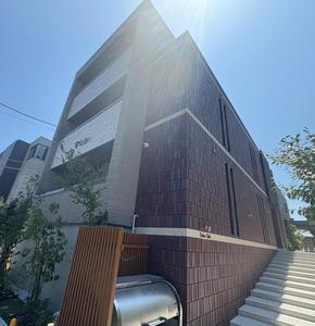 リヴィオ　クレール