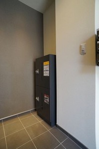 春日マンション 302号-4