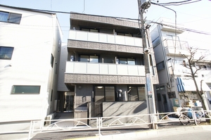 Ｕｒｂａｎ　Ｋｕｂｒｉｃｋ