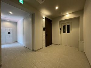 リヨン千代田 305号-13