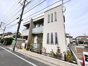ガーデンズ南花畑 203号-1