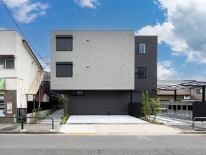 グラン　エム．