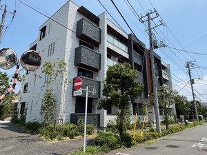 アズ＆レア 303号-12